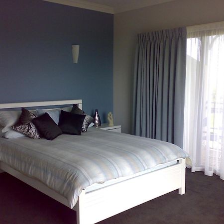 Swan Lake Guest House Ventnor 외부 사진